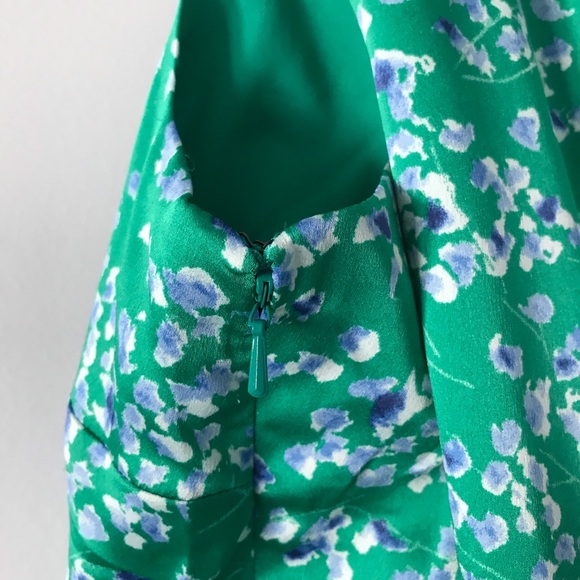 BANANA REPUBLIC RACER NECK ASYMMETRICAL DRESS - Picture 7 of 8